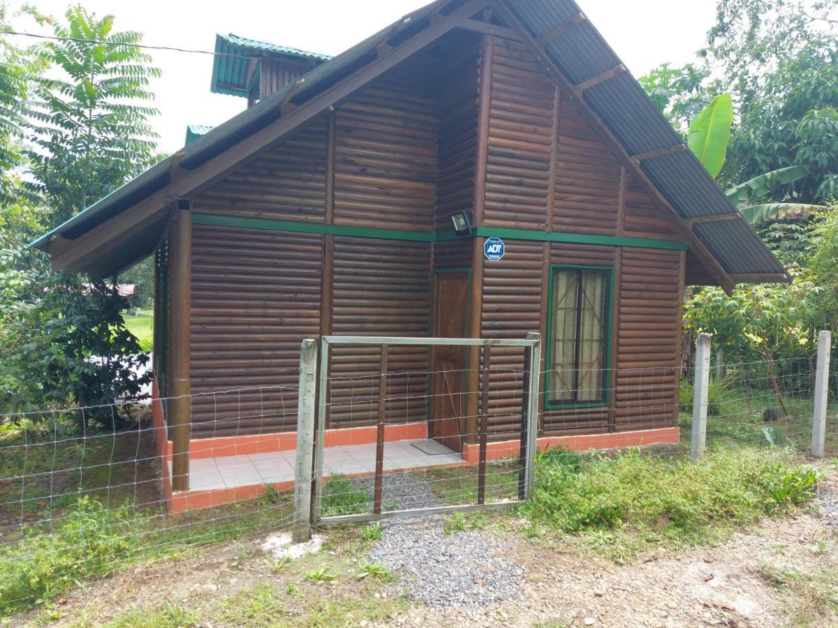 Cabaña para vacacionar Sarapiqui Bagian luar foto